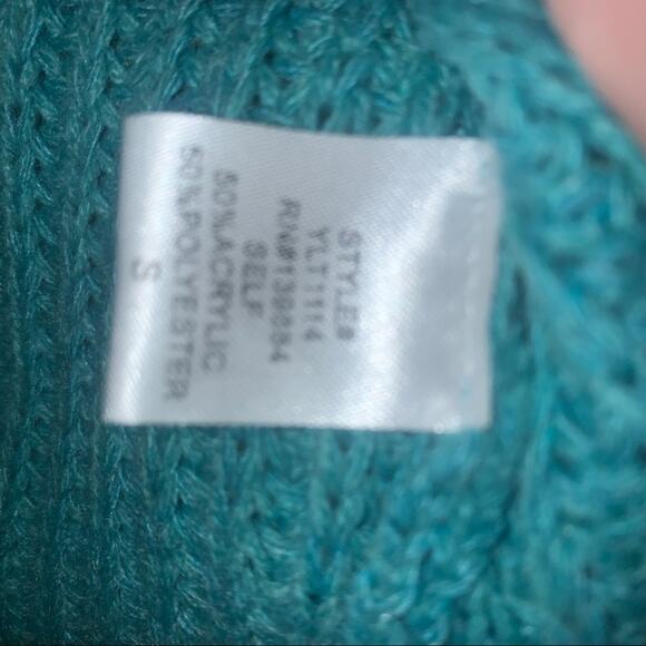NWOT TIFFANY BLUE SWEATER WITH RUCHING - ADJUSTABLE LENGTH S OVERSIZED - Picture 9 of 10